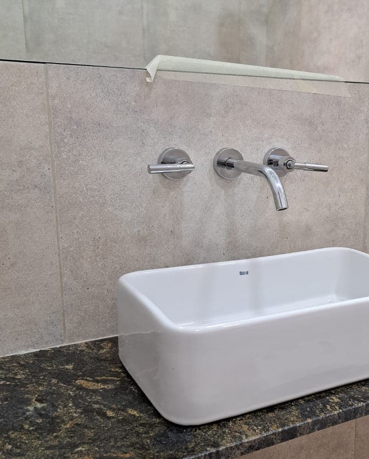 Baño Laprida